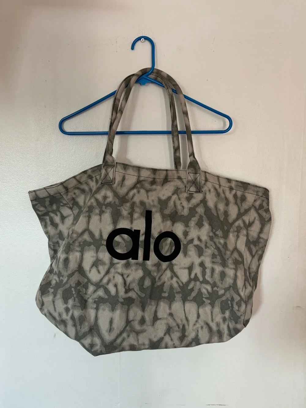 ALO Yoga Gray Tie-Dye Canvas Tote